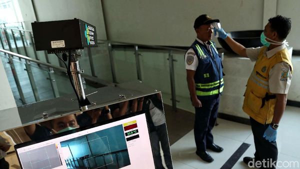Simulasi Pencegahan Corona di Pelabuhan Tanjung Priok