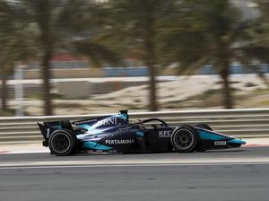 Hari Kedua Tes F2 Bahrain: Sean Gelael Fokus di Simulasi Balapan Hari Kedua Tes F2 Bahrain: Sean Gelael Fokus di Simulasi Balapan