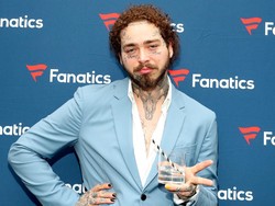 Duh! Post Malone Ngaku Dikutuk dan Hampir Mati