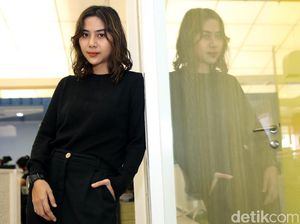 Jangan Pandang Sebagai Artis, Adinda Thomas: Kita Sama-sama Manusia