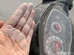 Dampak Abu Vulkanik Lebih Berbahaya Daripada Virus Corona