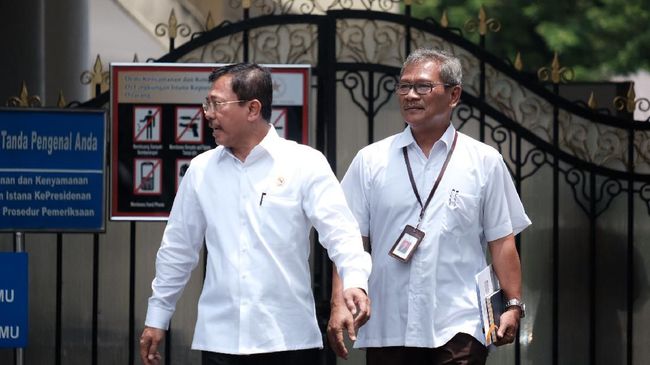 Achmad Yurianto Tak Lagi Dirjen Kemenkes, Ini Penjelasan Terawan Achmad Yurianto Tak Lagi Dirjen Kemenkes, Ini Penjelasan Terawan