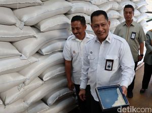 Saat Buwas Bicara soal Beras Bansos Berkerikil