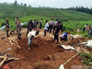Jejak Gelap Tambang Emas Sukabumi: Pekerja Tewas-Area Ngumpet WN China Jejak Gelap Tambang Emas Sukabumi: Pekerja Tewas-Area Ngumpet WN China