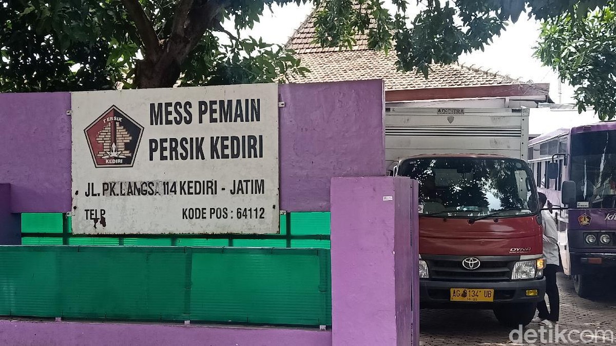 Tiga orang meninggalkan manajemen Persik Kediri. (Foto: detikcom/Andhika Dwi)