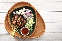 Bukan Autentik Indonesia, Sate Makara Makanan Ikonik yang Mendunia