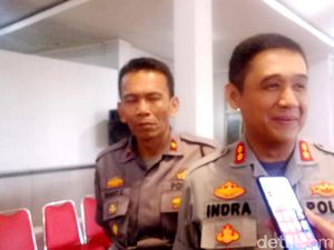 Masker dan Hand Sanitizer di Sumedang Langka, Polisi Turun Cek Pasar Masker dan Hand Sanitizer di Sumedang Langka, Polisi Turun Cek Pasar