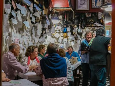 Dipenuhi Puisi, Restoran Klasik di Portugal Ini Wajib Dikunjungi