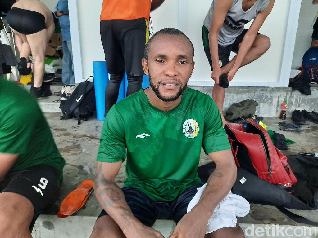 Zah Rahan Mulai Ikut Latihan PSS Sleman, Dejan Antonic Pantau Kondisi Zah Rahan Mulai Ikut Latihan PSS Sleman, Dejan Antonic Pantau Kondisi