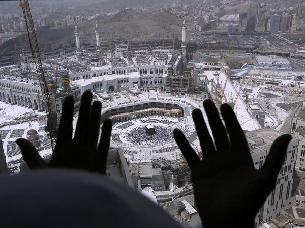 Begini Suasana Mekah Usai Saudi Terkontaminasi Corona