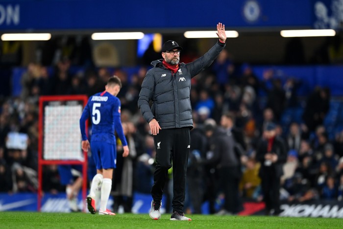 LONDON, ENGLAND - MARCH 03: Jurgen Klopp, Manager of Liverpool acknowledges the fans during the FA Cup Fifth Round match between Chelsea FC and Liverpool FC at Stamford Bridge on March 03, 2020 in London, England. (Photo by Clive Mason/Getty Images)