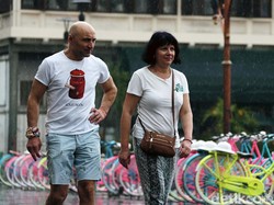 1,3 Juta Wisman Kunjungi Indonesia Januari-Oktober, Turun 64% dari Tahun Lalu