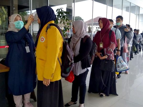 Antre, Karyawan Pertamina Dicek Terkait Corona