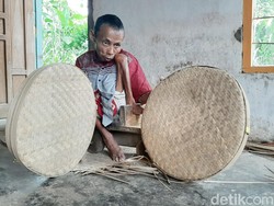 Turiyan yang Viral Cacat Kaki Karena Terjepit Batu Sungai
