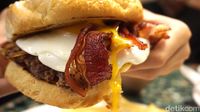 Denny's: Mencicipi Slamburger dan Banana Cream Pancake ala Amerika