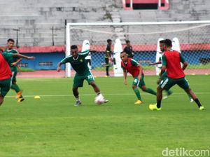 Terobosan dari Persebaya Surabaya: Latihan Online