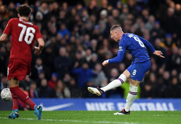 LONDON, ENGLAND - MARCH 03: Ross Barkley of Chelsea celebrates after scoring his sides second goal with Billy Gilmour during the FA Cup Fifth Round match between Chelsea FC and Liverpool FC at Stamford Bridge on March 03, 2020 in London, England. (Photo by Shaun Botterill/Getty Images)