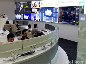 Canggih Bak Film Fiksi, Jabar Punya Pusat Informasi Corona Lho Canggih Bak Film Fiksi, Jabar Punya Pusat Informasi Corona Lho