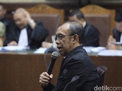 Sesmenpora Emosi Disinggung Imam Nahrawi soal Nginap di Kantor Bareng Istri