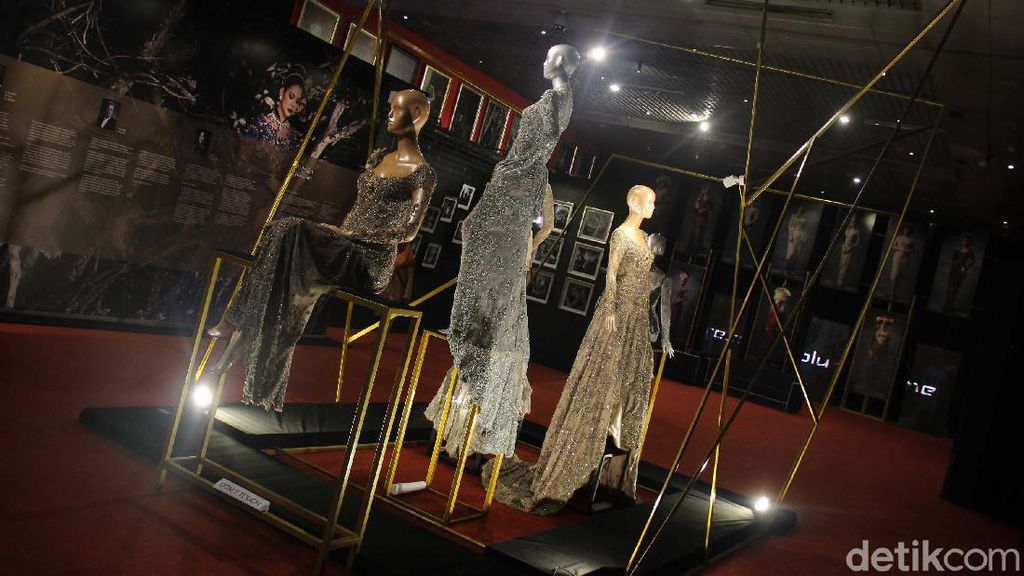 Perempuan yang Tak Bisa Dieja, Kolaborasi 3 Seni Perempuan yang Tak Bisa Dieja, Kolaborasi 3 Seni