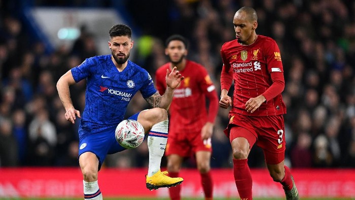 LONDON, ENGLAND - MARCH 03: Ross Barkley of Chelsea celebrates after scoring his sides second goal with Billy Gilmour during the FA Cup Fifth Round match between Chelsea FC and Liverpool FC at Stamford Bridge on March 03, 2020 in London, England. (Photo by Shaun Botterill/Getty Images)