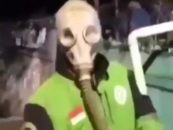 Viral, Driver Ojol Pakai Masker Anti Nuklir karena Khawatir Corona