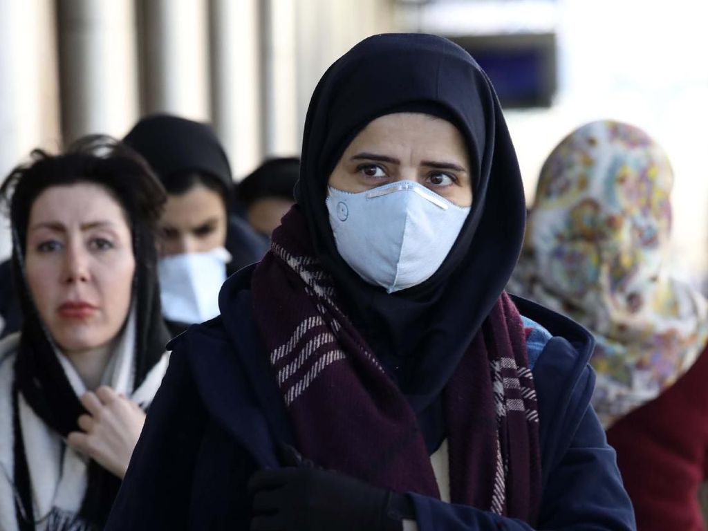 Iran Temukan Obat Virus Corona, Diklaim Mampu Turunkan Gejala dalam 48 Jam Iran Temukan Obat Virus Corona, Diklaim Mampu Turunkan Gejala dalam 48 Jam