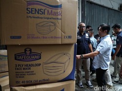 Mudahkan Impor Alat Medis atau Kita Harus Siapkan Ekskavator