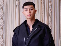Park Seo Joon Diincar Bintangi Drama Baru oleh Penulis Kingdom