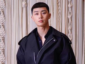 Park Seo Joon dan Jun Ji Hyun Akan Main di Drama Mount Jiri Park Seo Joon dan Jun Ji Hyun Akan Main di Drama Mount Jiri