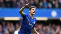 Inilah 10 orang Spanyol pencetak gol terbanyak di Liga Inggris. Di nomor 10, ada bek Chelsea Marcos Alonso yang mencetak 20 gol (Getty Images/Catherine Ivill)