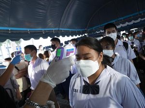 Thailand Cabut Aturan Wajib Masker di Dalam-Luar Ruangan Thailand Cabut Aturan Wajib Masker di Dalam-Luar Ruangan