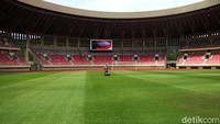 Stadion Papua Bangkit dibangun sejak tahun 2017 lalu. Selama kurang lebih 2 tahun, akhirnya stadion yang terletak di Kabupaten Jayapura itu selesai dibangun.