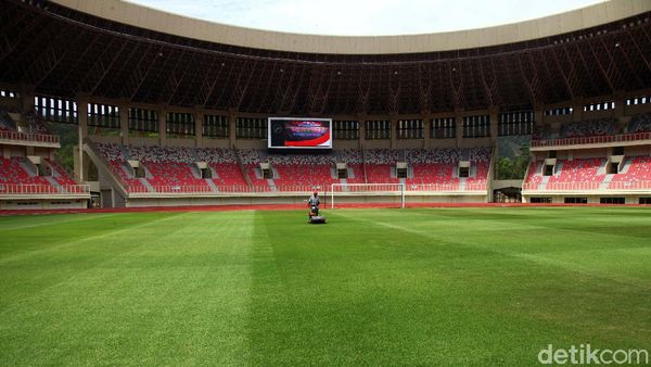 Melihat Kemegahan Stadion Papua Bangkit