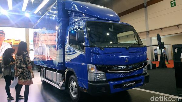 Truk Listrik Kembali Mejeng di Jakarta, Kapan Beroperasinya?