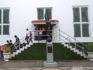 Pengunjung Museum Sejarah Jakarta Turun, Dampak Corona?