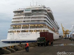 Usai Isi Logistik di Semarang, Kapal Viking Sun Lanjut Pesiar ke Bali