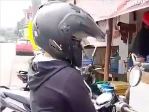 Lucu Abis! Masker Plastik ala Bikers Ini Diklaim Anti Corona