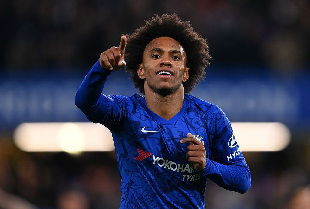 LONDON, ENGLAND - MARCH 03:  Willian of Chelsea celebrates after scoring his sides first goal during the FA Cup Fifth Round match between Chelsea FC and Liverpool FC at Stamford Bridge on March 03, 2020 in London, England. (Photo by Clive Mason/Getty Images)