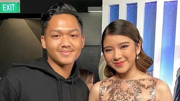 Tiara Idol bersama Azriel Hermansyah