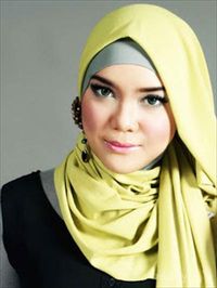 5 Hijab Basic Fashion Item Yang Wajib Kamu Miliki