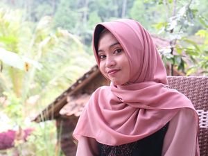 Kisah Ustazah Ngapak Berdakwah dari Kampung hingga Hongkong 