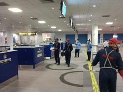 Cegah Corona, Troli hingga Toilet di Bandara Kualanamu Disemprot Disinfektan