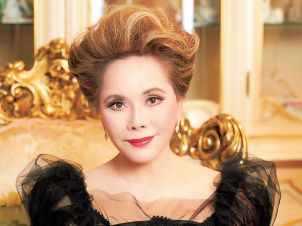 Gaya Janda Presiden Soekarno yang Stylish dan Awet Muda di Usia 80 Tahun