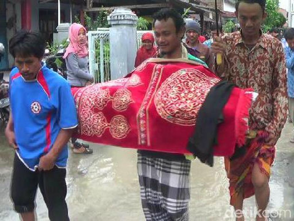 Sempat Dikira Diculik, Balita Ditemukan Tewas dalam Sumur di Brebes Sempat Dikira Diculik, Balita Ditemukan Tewas dalam Sumur di Brebes