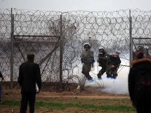 Uni Eropa Menentang Keras Eksploitasi Pengungsi oleh Turki