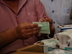 Cara Menkominfo Atasi Merchant Jual Harga Masker Selangit