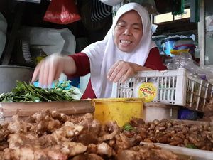 Penjual Empon-empon: Sejak Pak Jokowi Ngomong Corona Langsung Laris