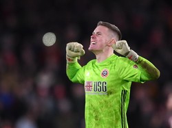 Jangan Buru-buru Balik ke MU, Henderson