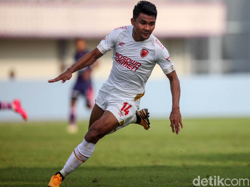 Persita Tangerang vs PSM Makassar digelar di Stadion Sport Center, Kelapa Dua, Tangerang, Jumat (6/3/2020). Laga berakhir dengan skor 1-1.